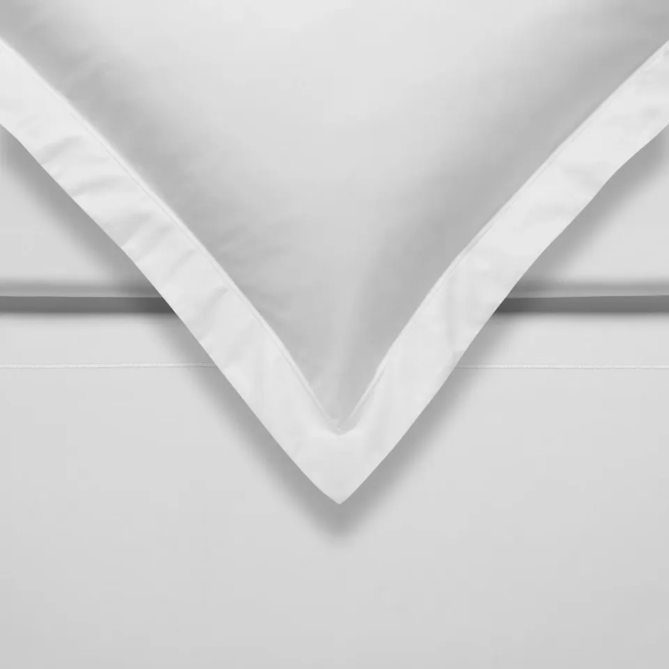 Vandyck Purity 93 dynetrekksett 140x200 hvitt ensfarget