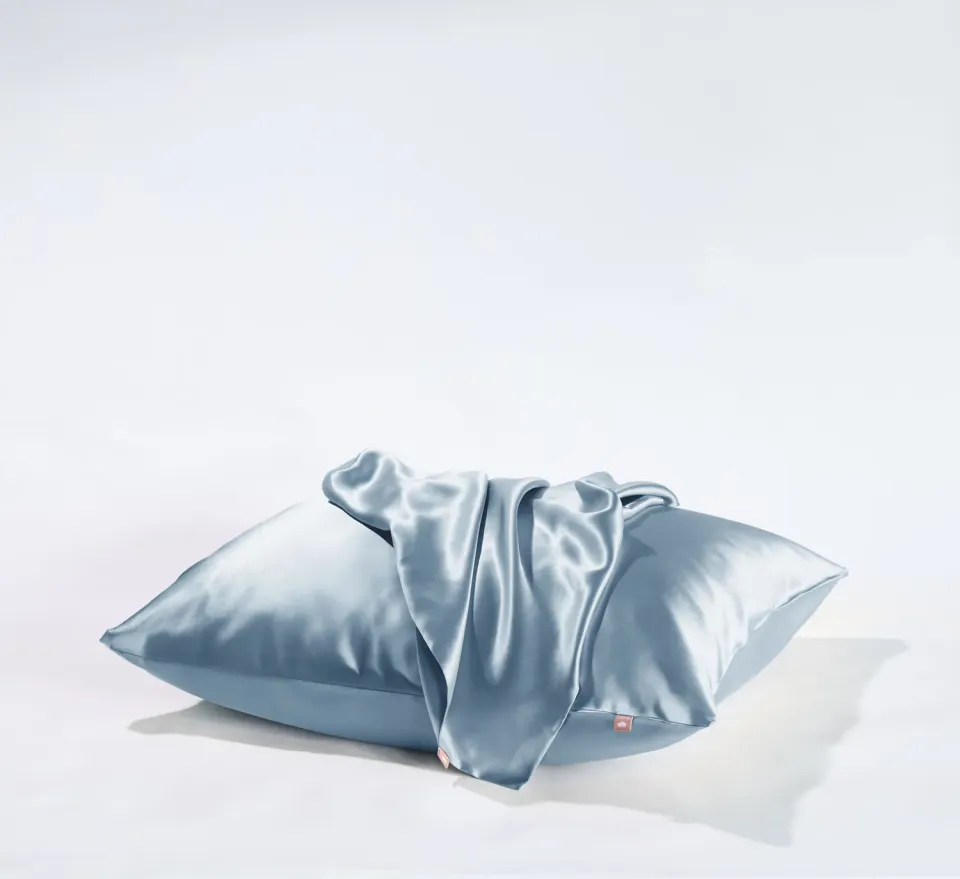 Beddinghouse Innovations Silky Touch putetrekk blå silke