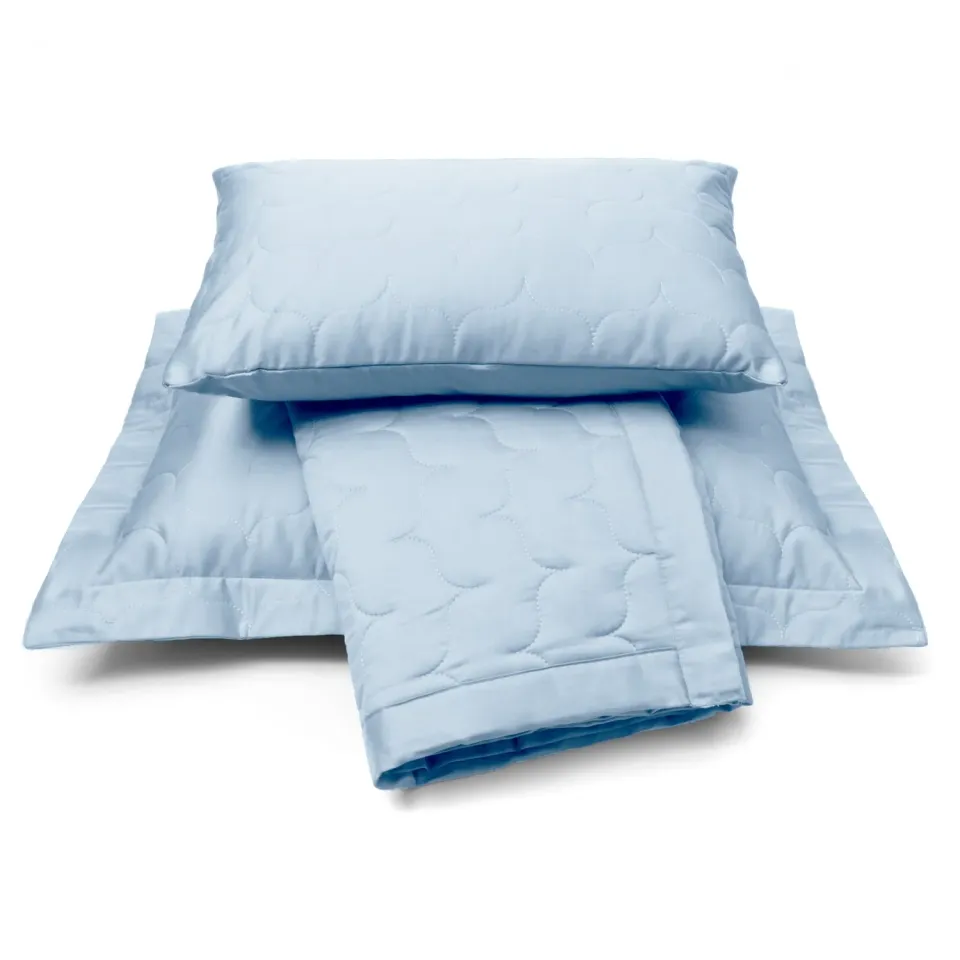 Vandyck Satin sengeteppe 260x260 dusty blue