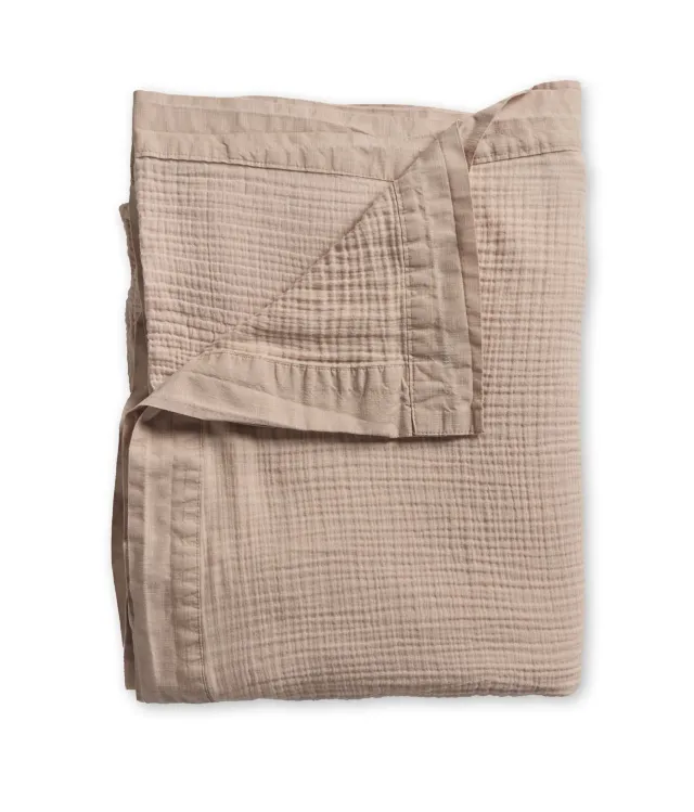 vtwonen Gentle Embrace sengeteppe 180x240 rosa