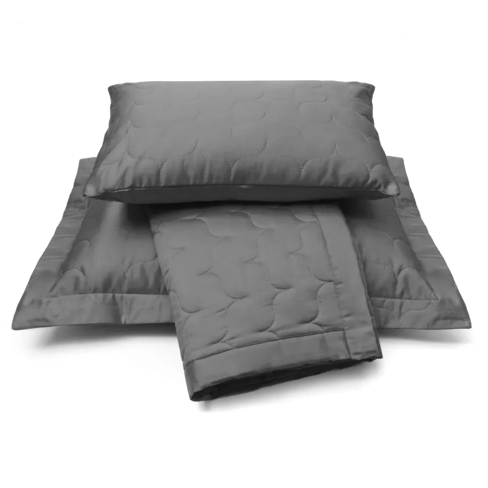 Vandyck Satin sengeteppe 180x260 anthracite sateng