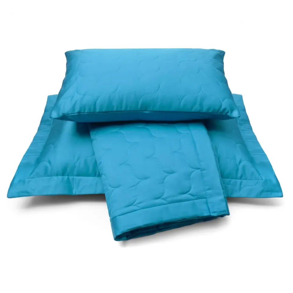 Vandyck Satin sengeteppe ocean blue sateng 180x260