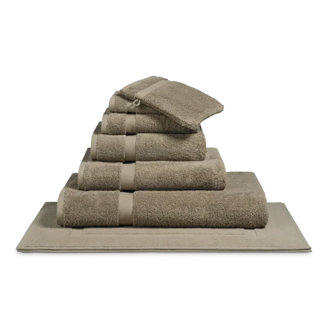 Vandyck Ranger bathsheet 90x180 håndkle hassel tungt