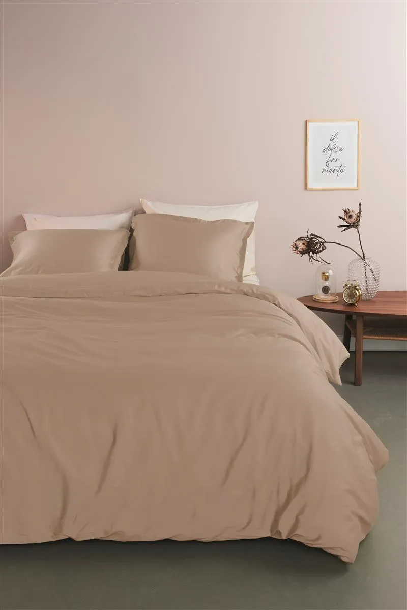 Ambiante Satin Uni dynetrekk 240x200 taupe sateng