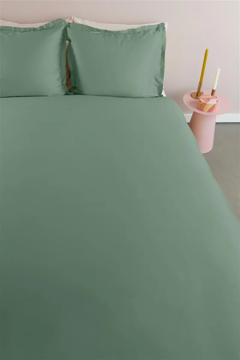 Ambiante Satin Uni dynetrekk 140x200 grønn glatt